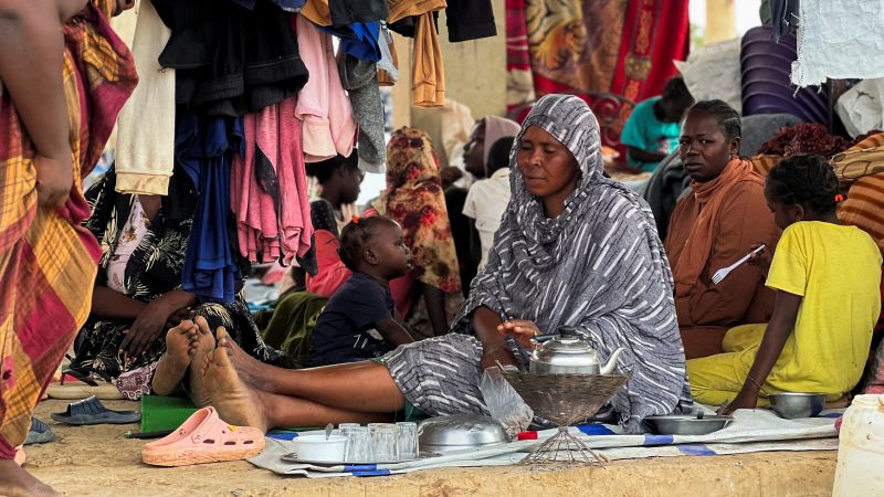 Sudan at a ‘breaking point’ as civil war rages, UN agency saysSudan at a ‘breaking point’ as civil war rages, UN agency says 