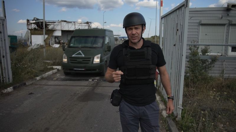 Nick Paton Walsh reports from Russia’s border, says it’s ‘completely undefended’Nick Paton Walsh reports from Russia’s border, says it’s ‘completely undefended’ 