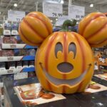 Retailers are tricking consumers into spending more with earlier-than-ever Halloween rolloutRetailers are tricking consumers into spending more with earlier-than-ever Halloween rollout 