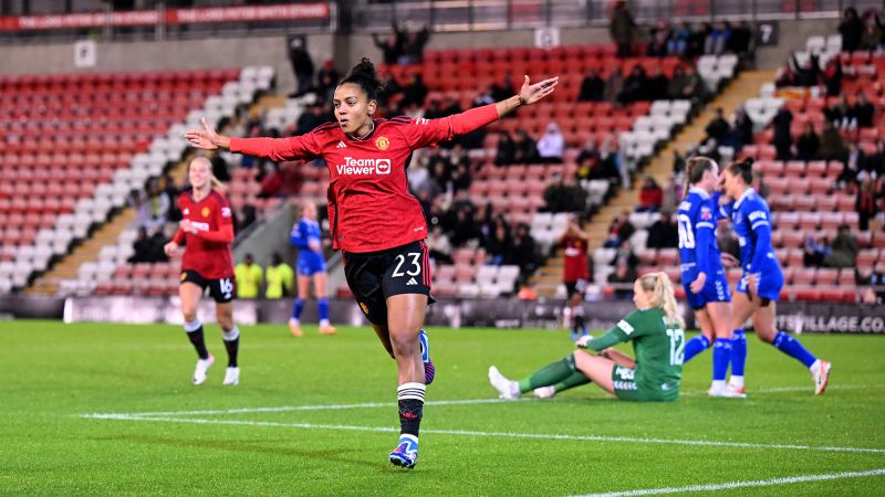 Manchester United women’s player Geyse subjected to homophobic abuse onlineManchester United women’s player Geyse subjected to homophobic abuse online 