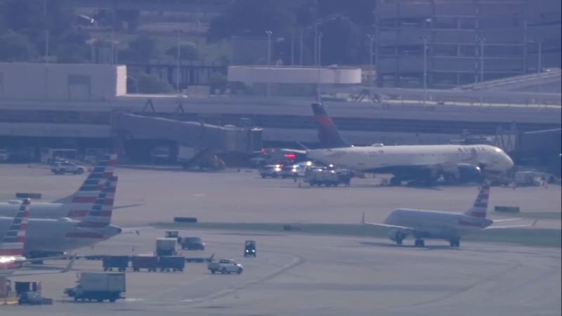 Dead woman found entangled in baggage machinery at Chicago’s O’Hare airportDead woman found entangled in baggage machinery at Chicago’s O’Hare airport 