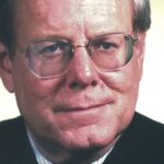 Reagan-appointed judge uses footnote to ding the Supreme Court’s Trump immunity rulingReagan-appointed judge uses footnote to ding the Supreme Court’s Trump immunity ruling 