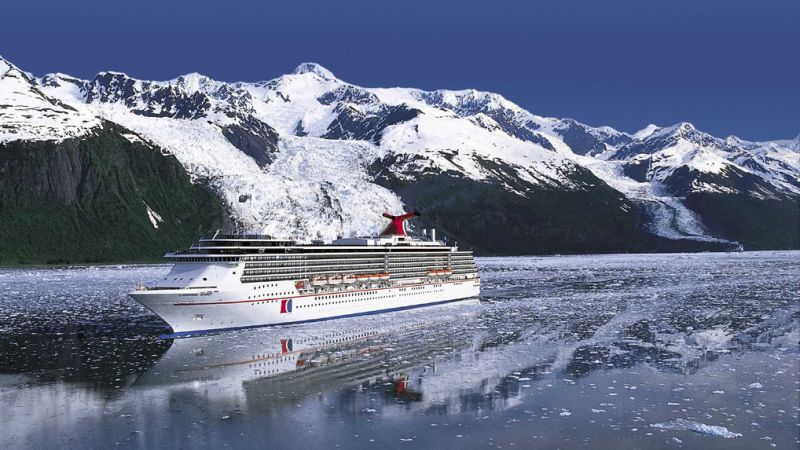 Carnival cruise ship collides with icebergCarnival cruise ship collides with iceberg 