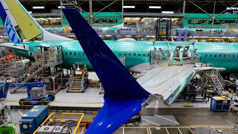 Boeing faces strike threat as union members vote on tentative labor deal todayBoeing faces strike threat as union members vote on tentative labor deal today 