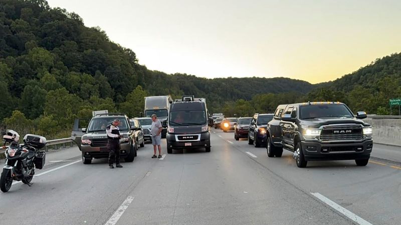 Central Kentucky children told to stay home from school as I-75 shooting suspect evades capture for third dayCentral Kentucky children told to stay home from school as I-75 shooting suspect evades capture for third day 