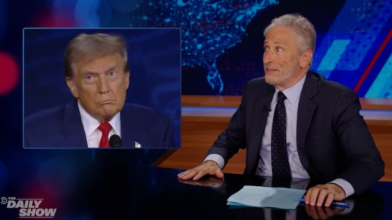 See how Jon Stewart reacted to Harris’ jab about Trump’s rally crowdsSee how Jon Stewart reacted to Harris’ jab about Trump’s rally crowds 