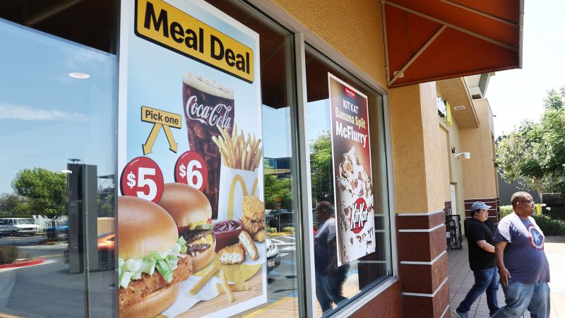 McDonald’s $5 value meal is sticking around until DecemberMcDonald’s $5 value meal is sticking around until December 