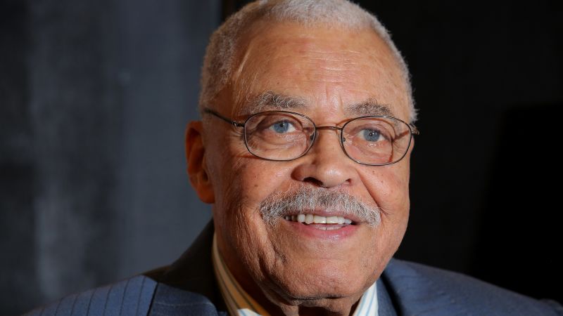 Biden pays tribute to James Earl Jones and reflects on shared struggle with childhood stutteringBiden pays tribute to James Earl Jones and reflects on shared struggle with childhood stuttering 