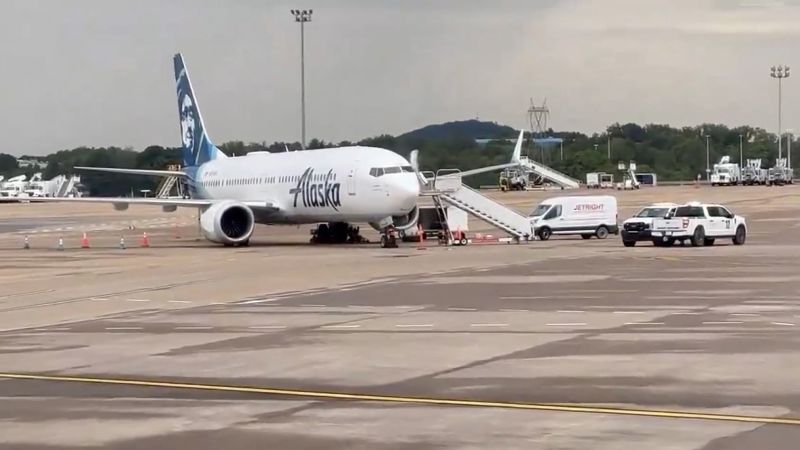 Southwest and Alaska Airlines planes nearly collide on Nashville airport runway, spurring FAA investigationSouthwest and Alaska Airlines planes nearly collide on Nashville airport runway, spurring FAA investigation 